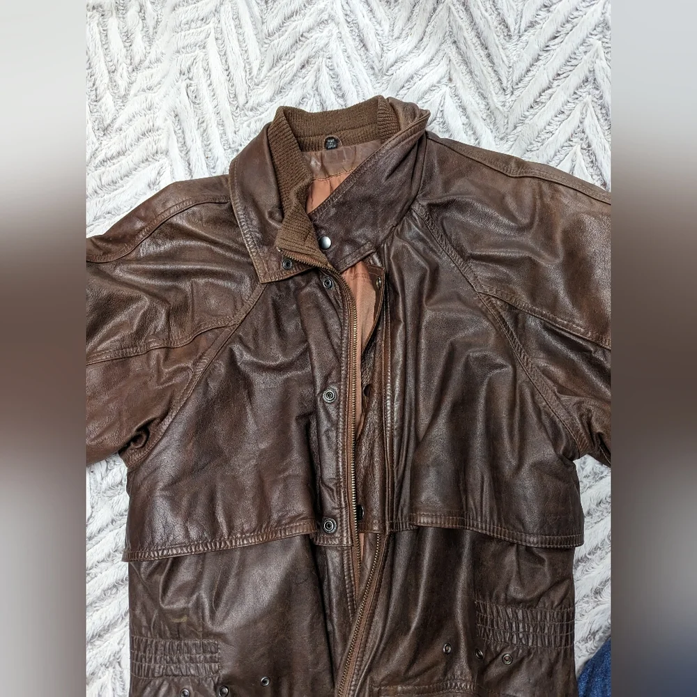 Leather Jacket - Picture 5 of 11